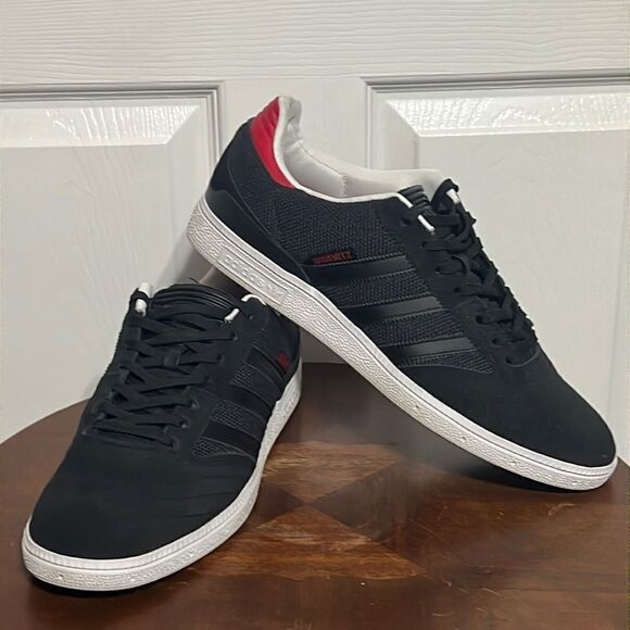 🔥🔥 Adidas Black Busenitz Skate Shoes Sneakers BB8438 - Men Sz 12 - PERFECT!!! - Picture 1 of 12